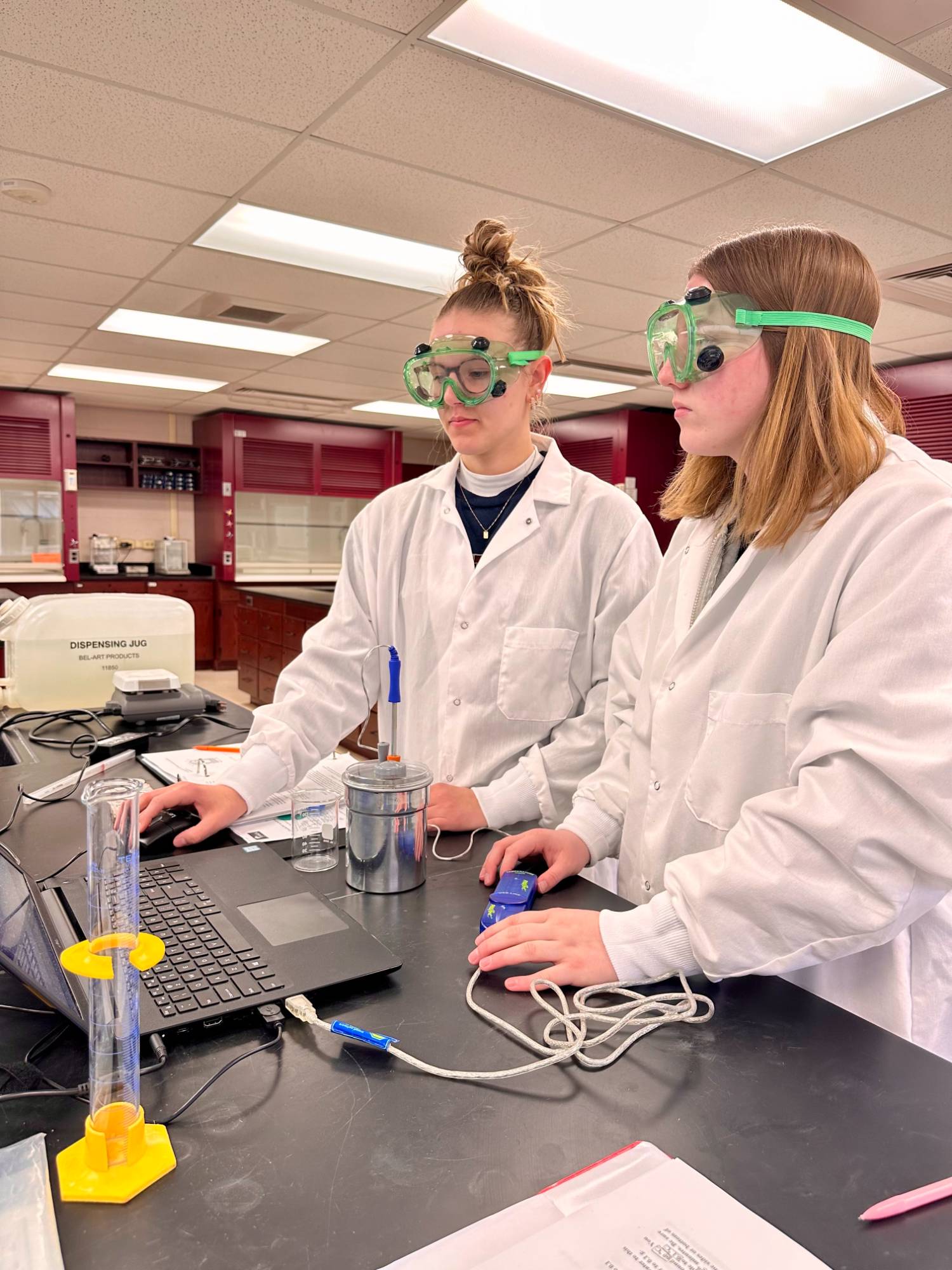 Image of JCC Chemistry Students